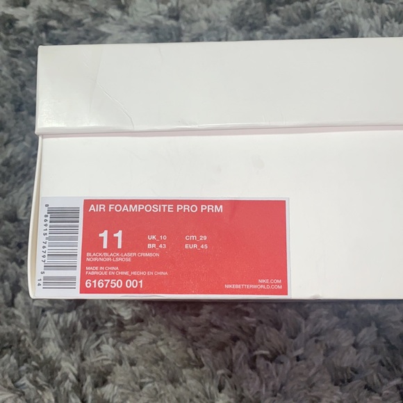 Nike “Yeezy” Foamposite Pro - Picture 6 of 6